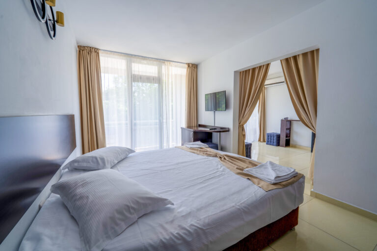 AVENUE HOTELS - Hotel RECIF Neptun Apartament