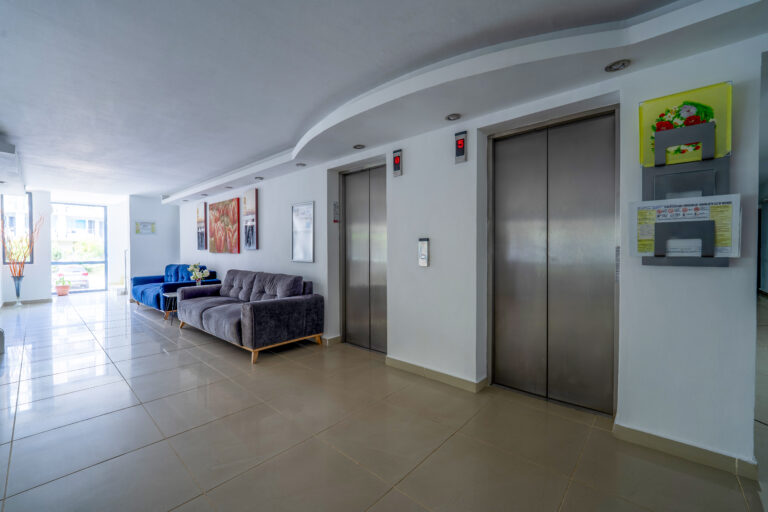 AVENUE HOTELS - Hotel RECIF Neptun
