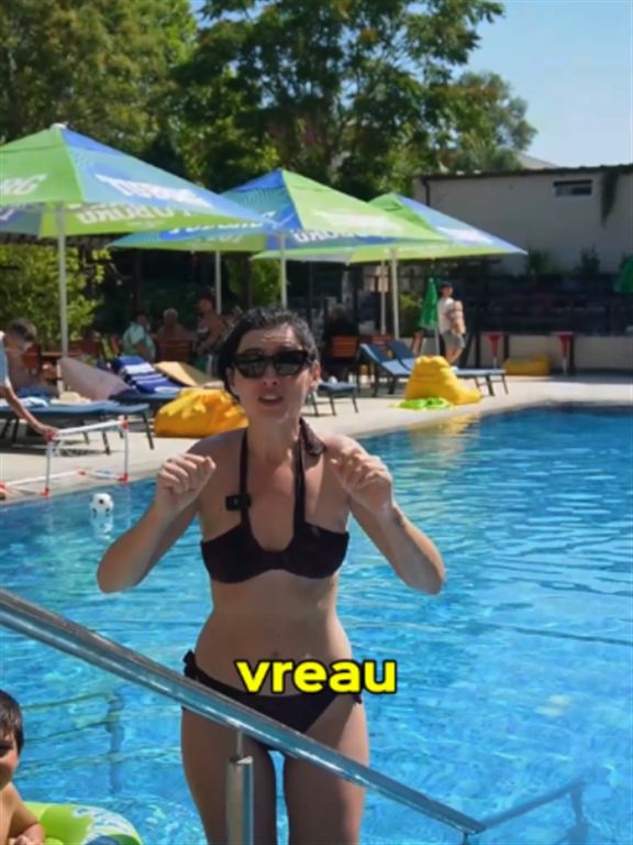 Început de sezon la piscina Hotel Recif (copertă)